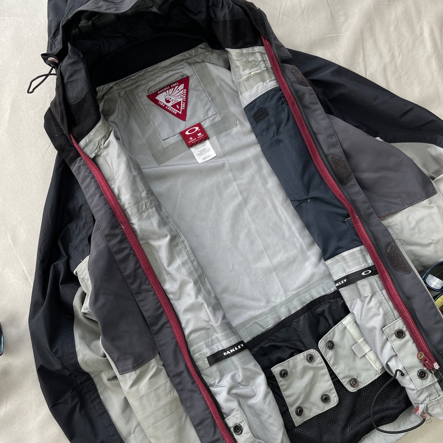 Oakley - 2000s Rocket Fuel Waterproof Technical Vent Jacket (M)