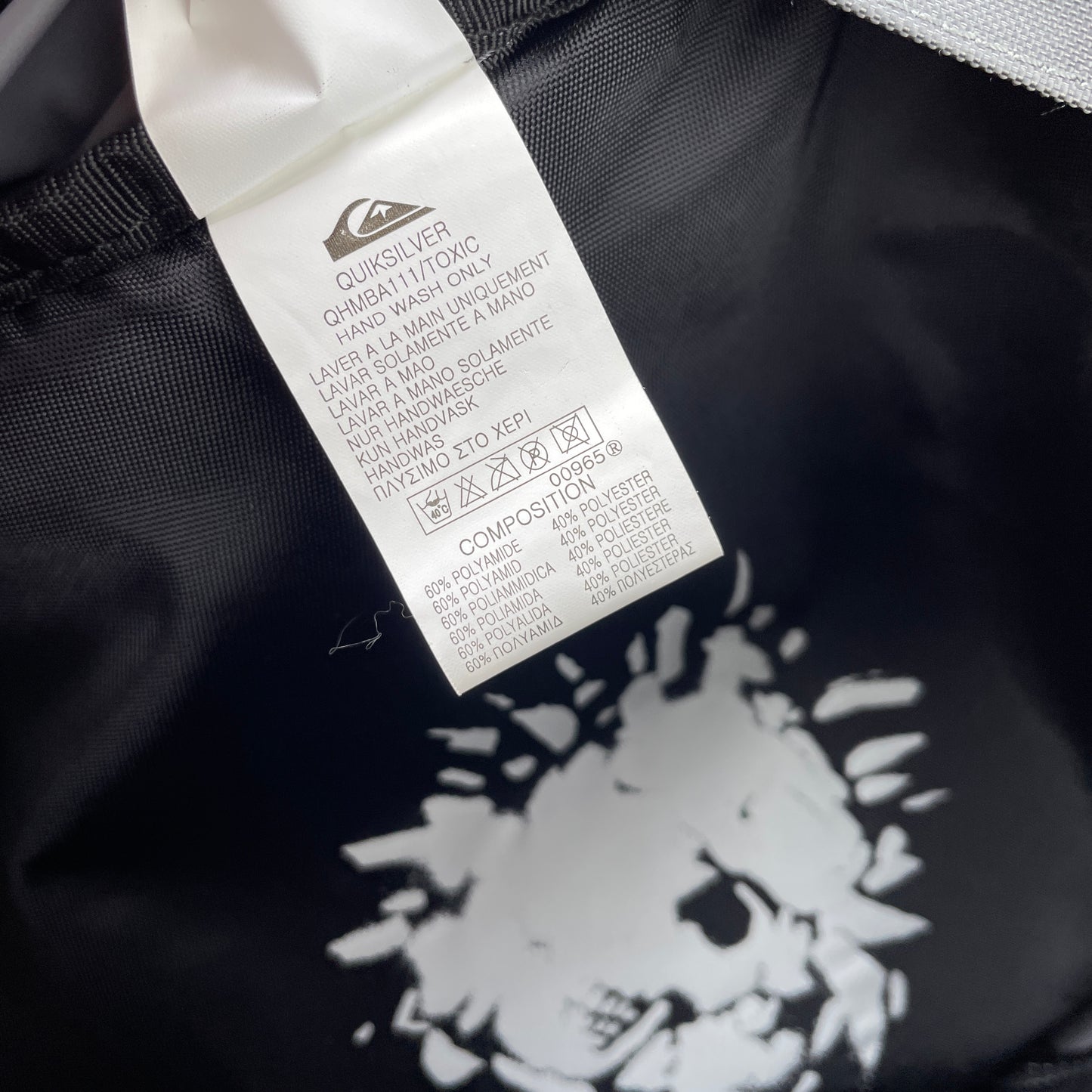 Quiksilver - Rare 2000s Padded Sling Bag