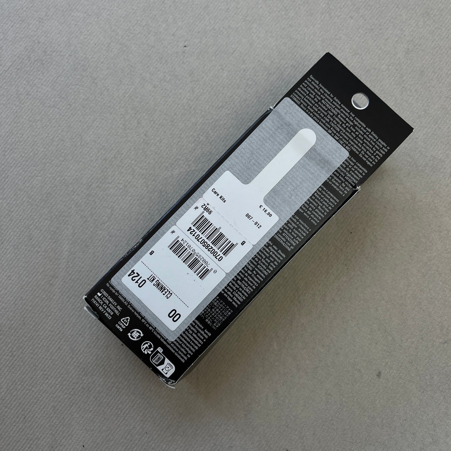 Oakley - Lens Cleaning Kit