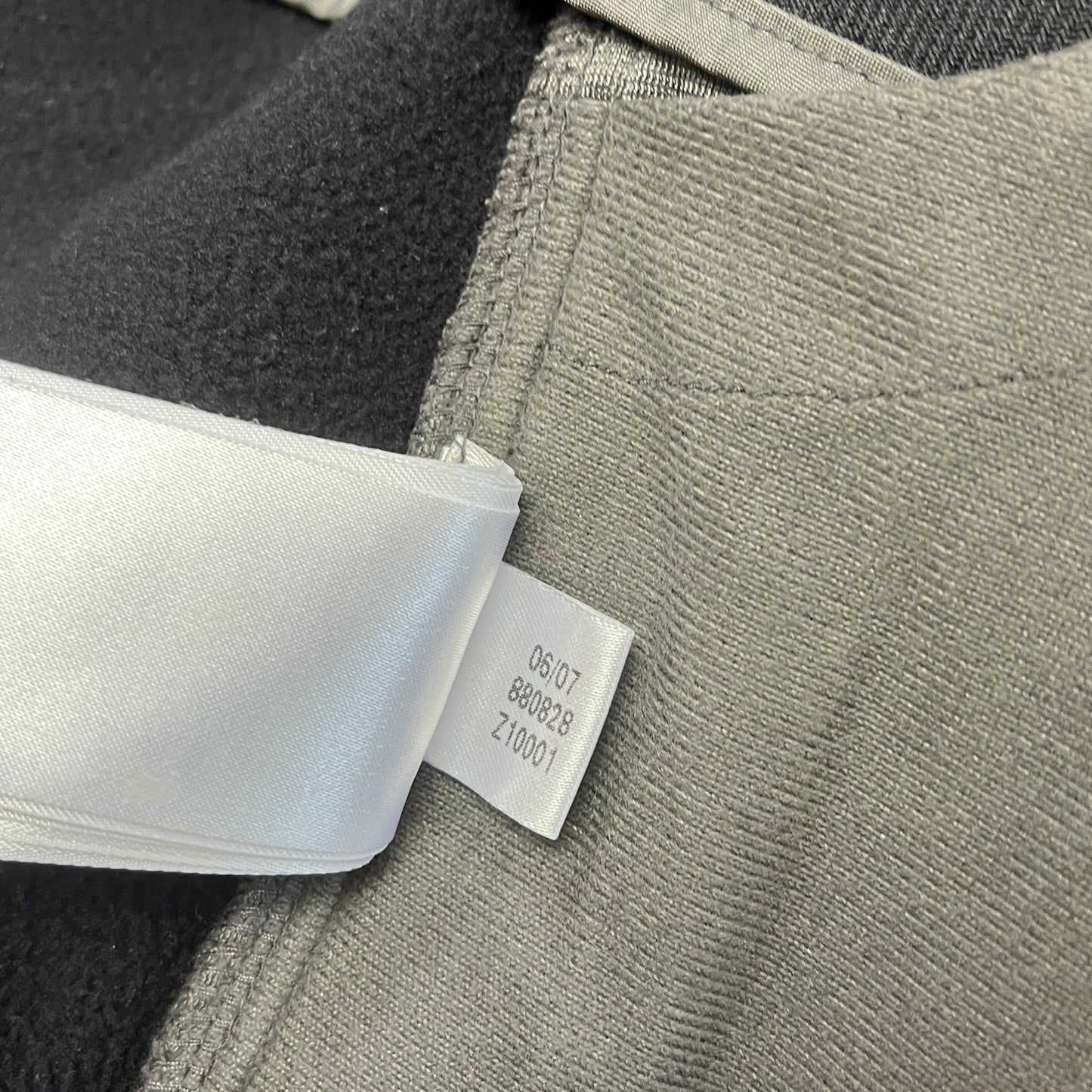 Salomon - 2007 2in1 Padded Advantex Recco Ski Jacket (L)