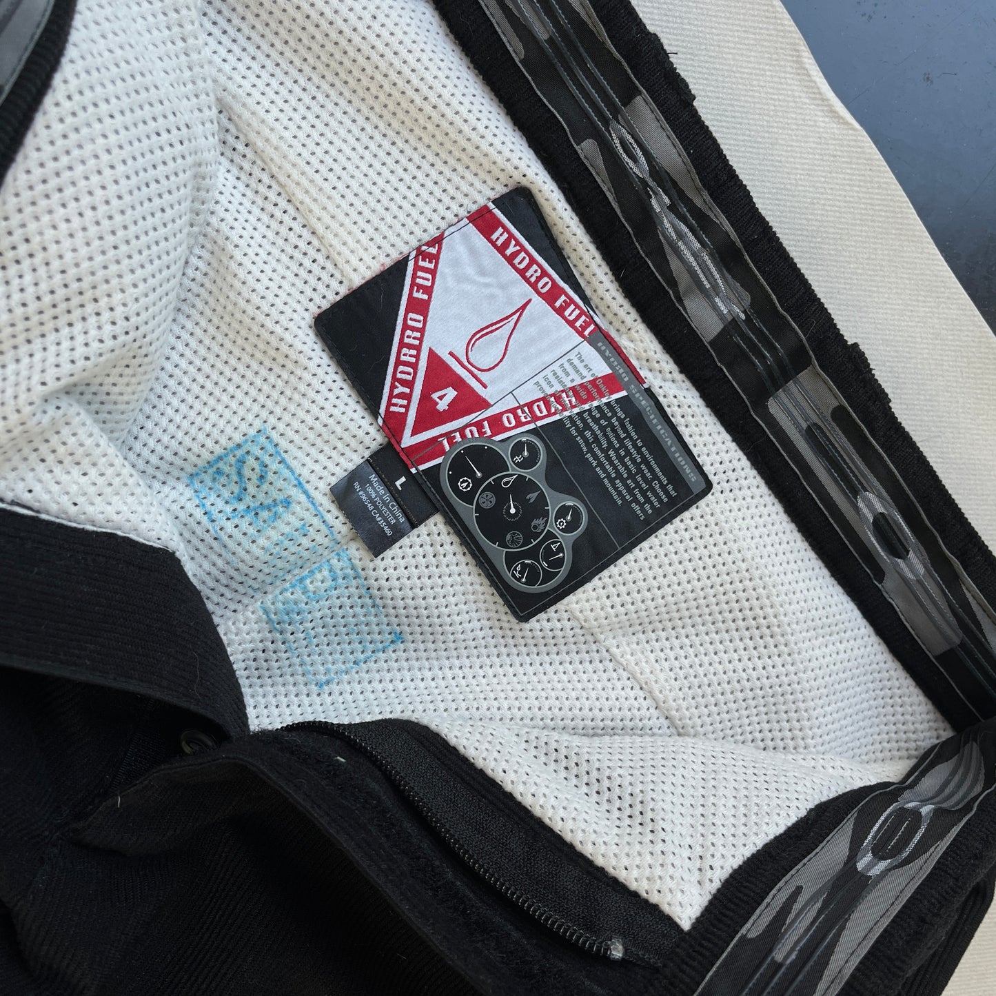 Oakley - 2006 HydroFuel4 Baggy Corduroy Snow Pants (L)