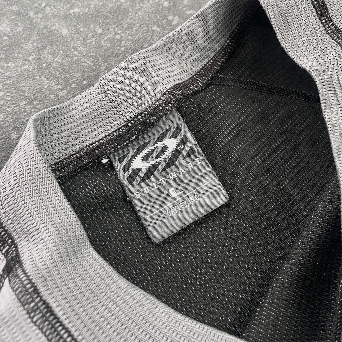 Oakley - 00's Software Tech Logo Jersey (S-L)