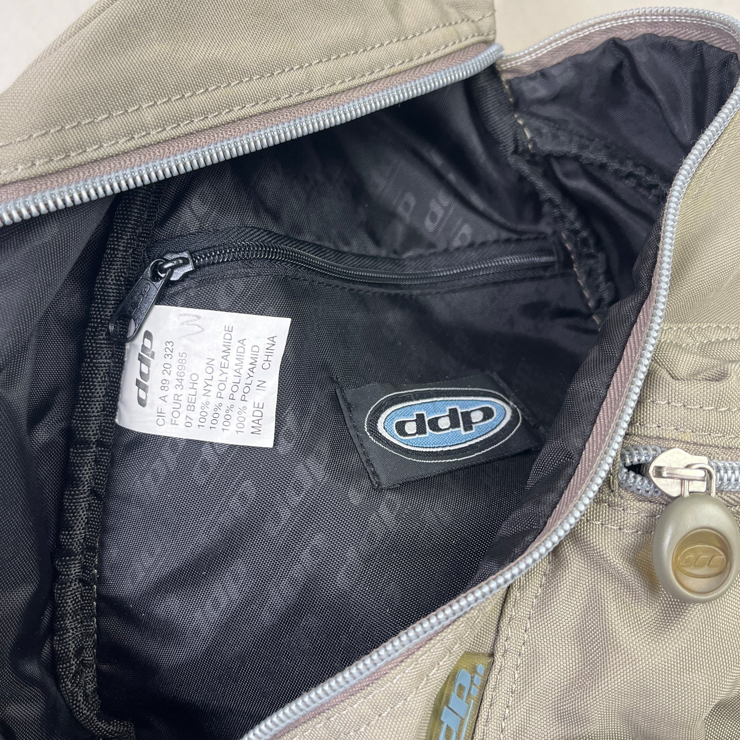 DDP - Vintage Sling Bag