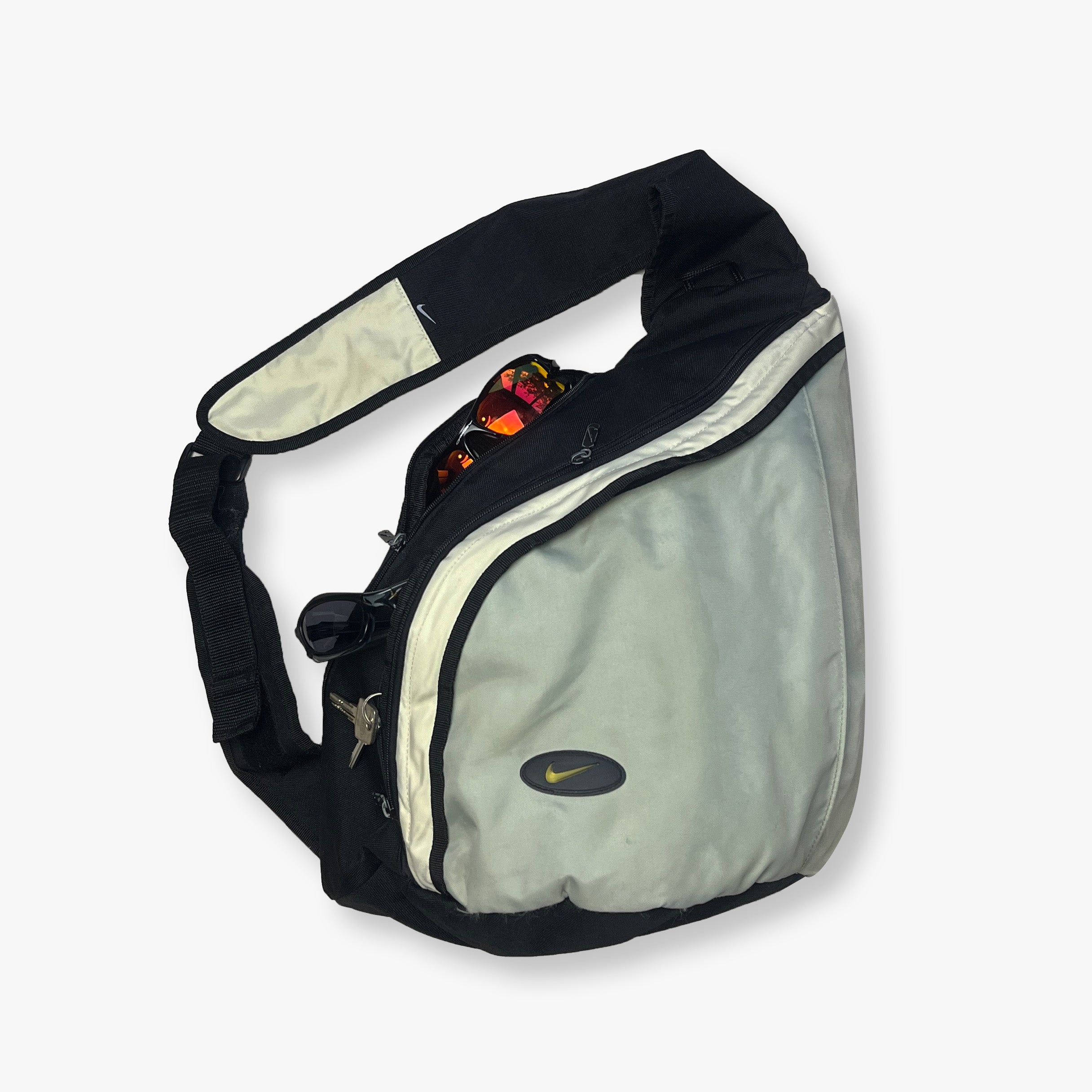 nike vintage sling bag