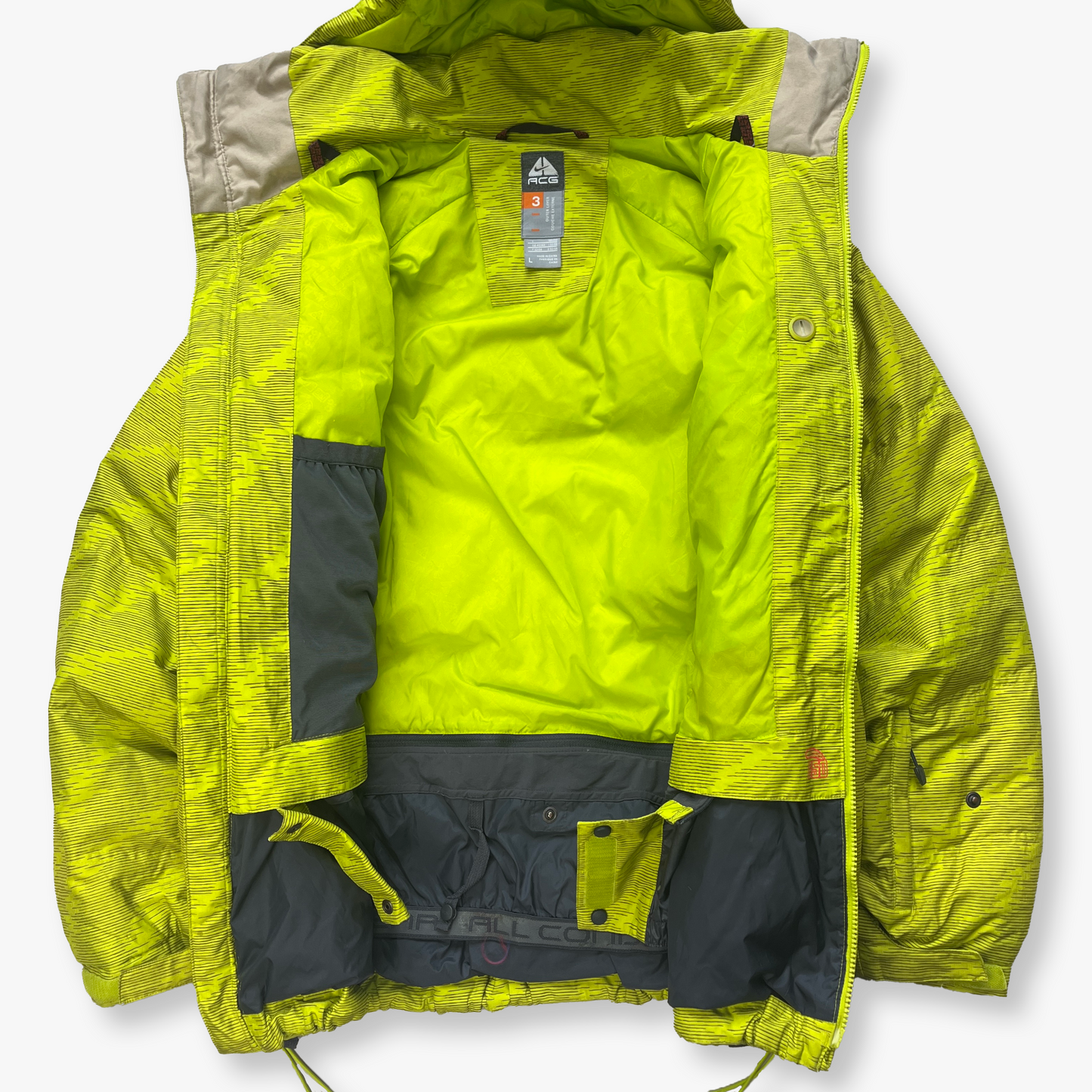 Nike ACG - Puffed Vent Ski Jacket (L)