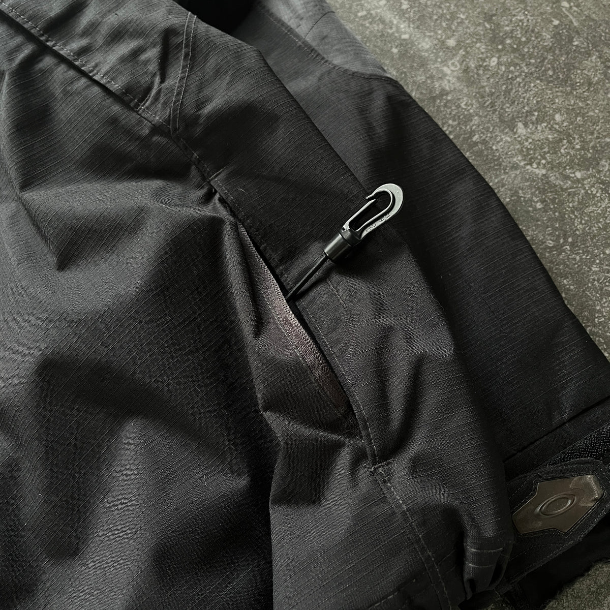 Oakley - 2007 Icon 20k Ripstop Technical Vent Ski Jacket (L-XL)