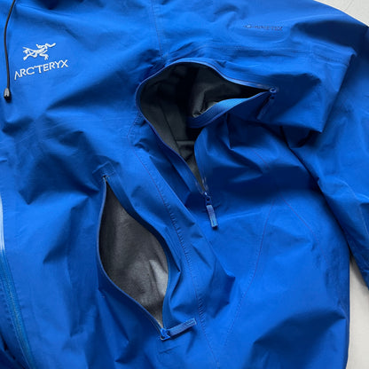 Arc'Teryx - Gore-Tex Beta LT Jacket (M)