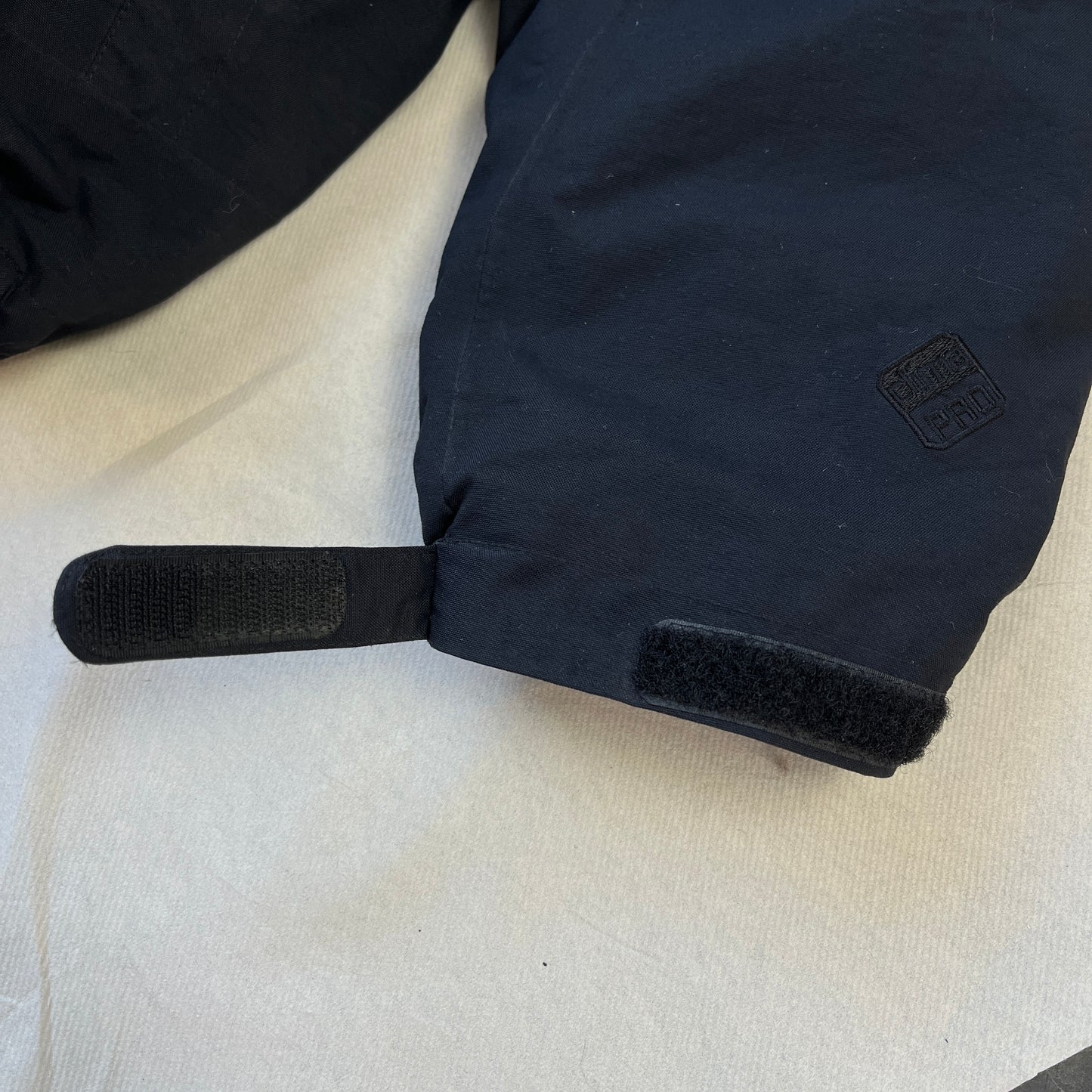 Salomon - 2008 2in1 SmartSkin Primaloft Seam-taped Vent Ski Jacket (L)