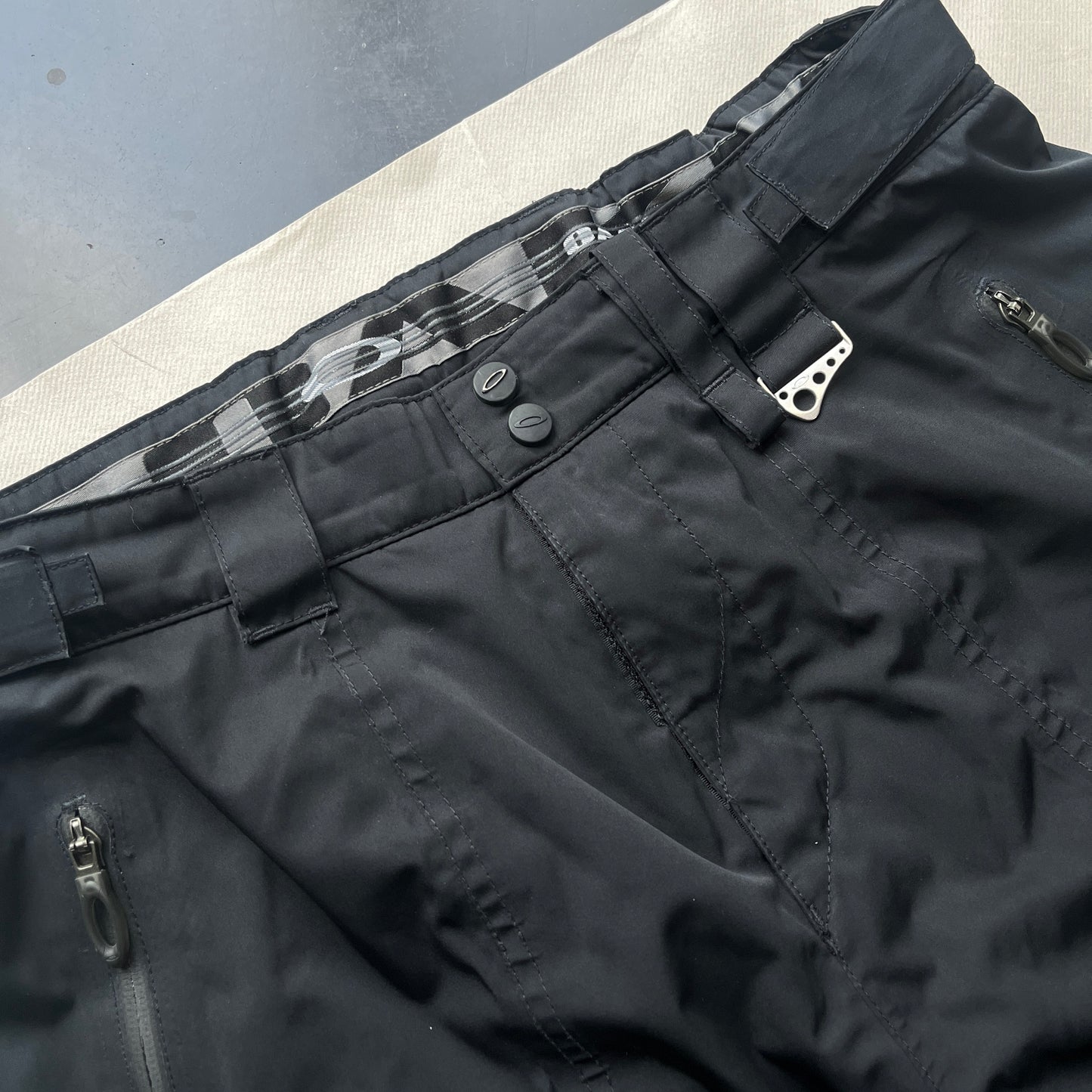 Oakley - 2005 Nitro Fuel 2 Technical Snow Pants (L)