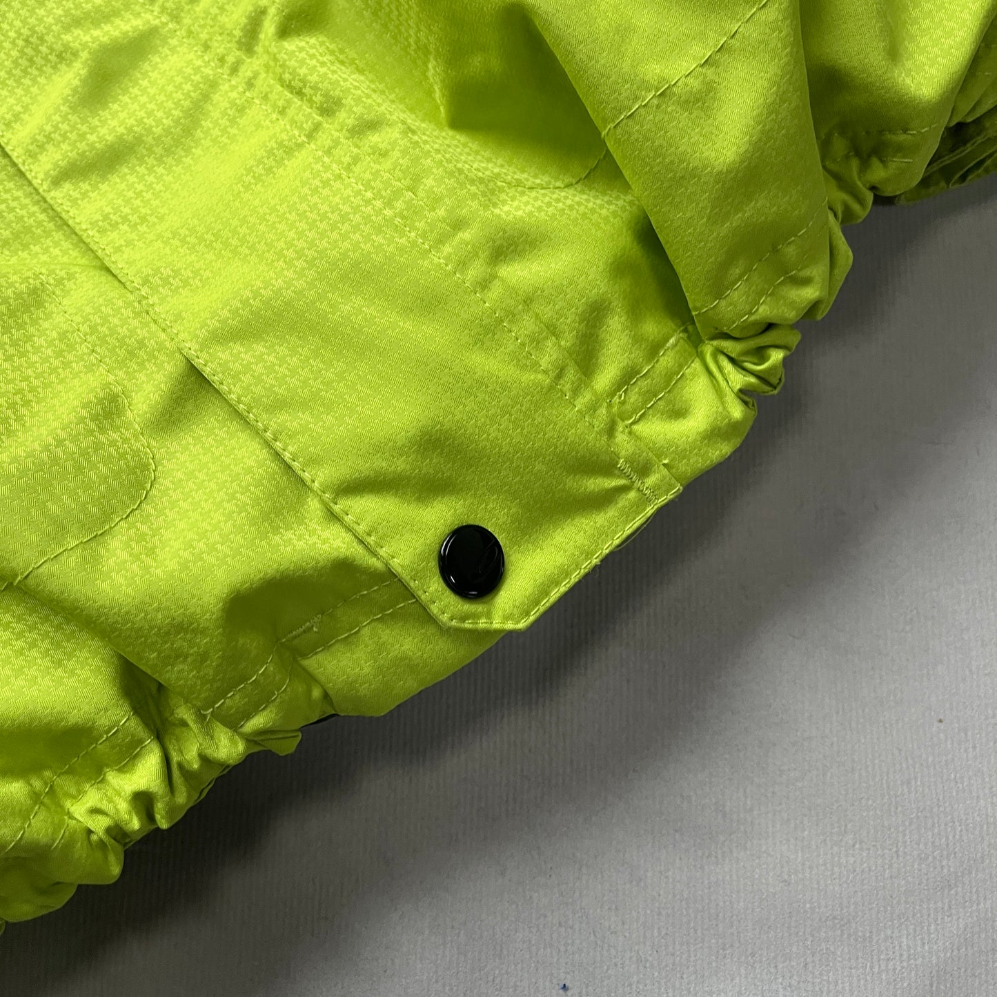 Oakley - 2010 Magnet Technical Vent Ski Jacket (M)