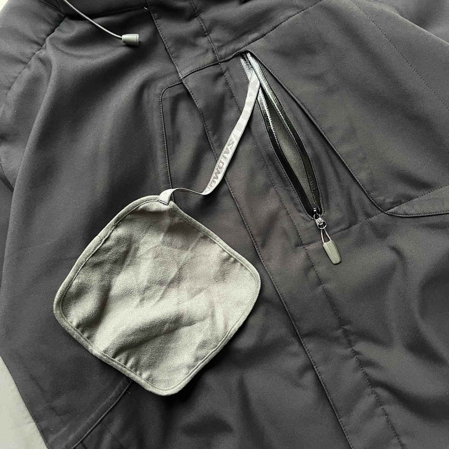 Salomon - 2006 2in1 BTM Storm Seam-Taped actiLOFT Ski Jacket (XL)