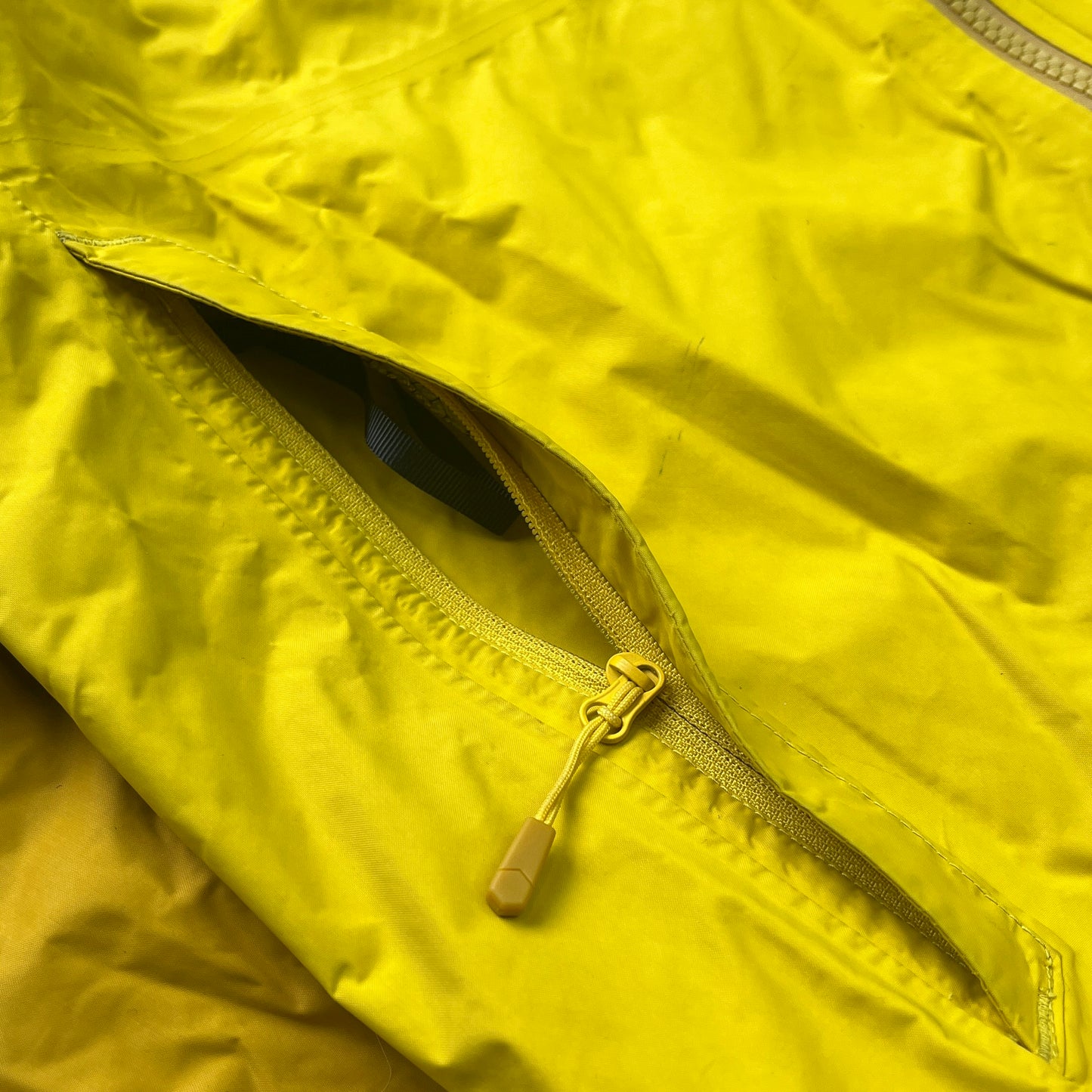 Mountain Hardwear - Dry Q Alpen Plasmic Ion Jacket (S)