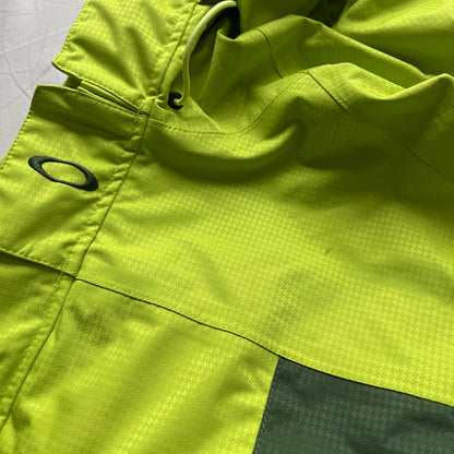 Oakley - 2010 Magnet Technical Vent Ski Jacket (M)