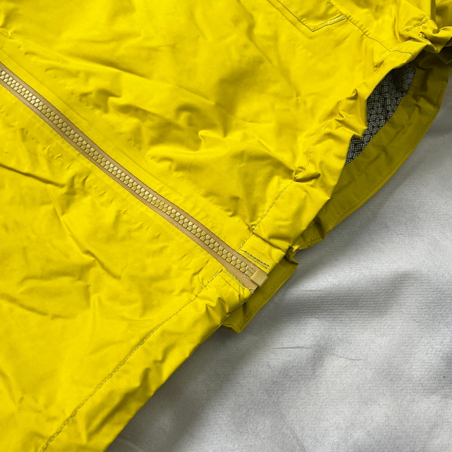 Mountain Hardwear - Dry Q Alpen Plasmic Ion Jacket (S)