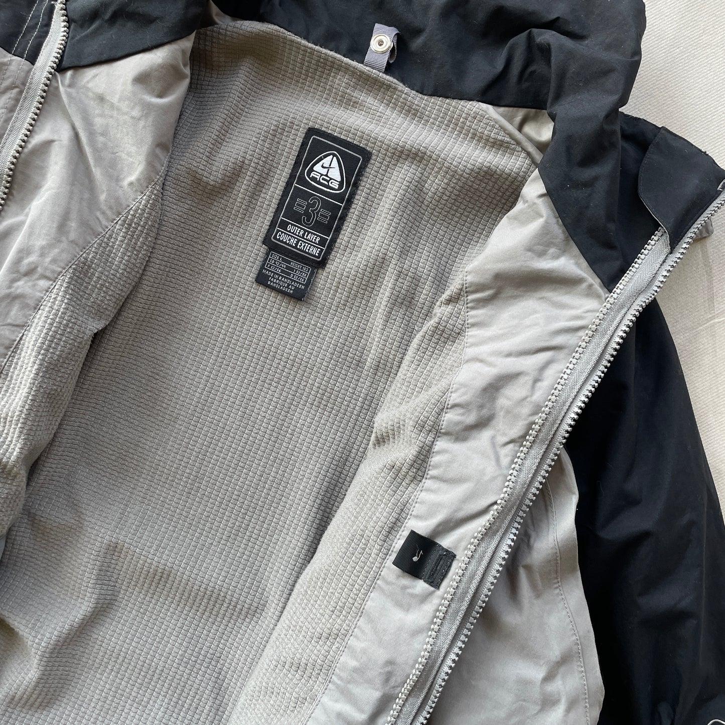 Nike ACG - 2000s Waterproof StormFit Jacket (L)