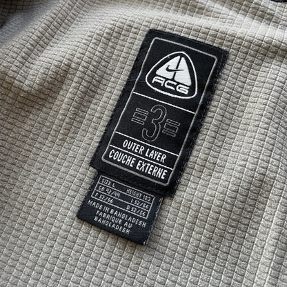 Nike ACG - 2000s Waterproof StormFit Jacket (L)