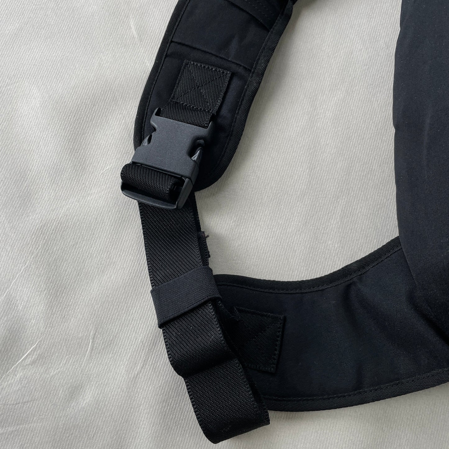 Quiksilver - 2000s Cyclops Sling Bag