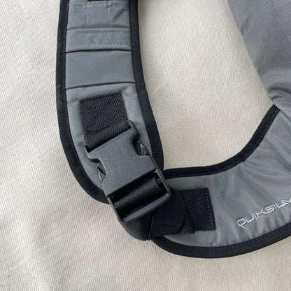 Quiksilver - Rare 2000s Padded Sling Bag