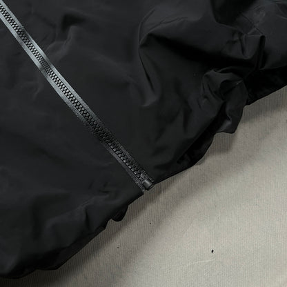 Arc'teryx - Alpha SV Gore-Tex Pro Shell Jacket (L)