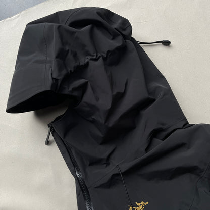 Arc'teryx - Alpha SV Gore-Tex Pro Shell Jacket (L)