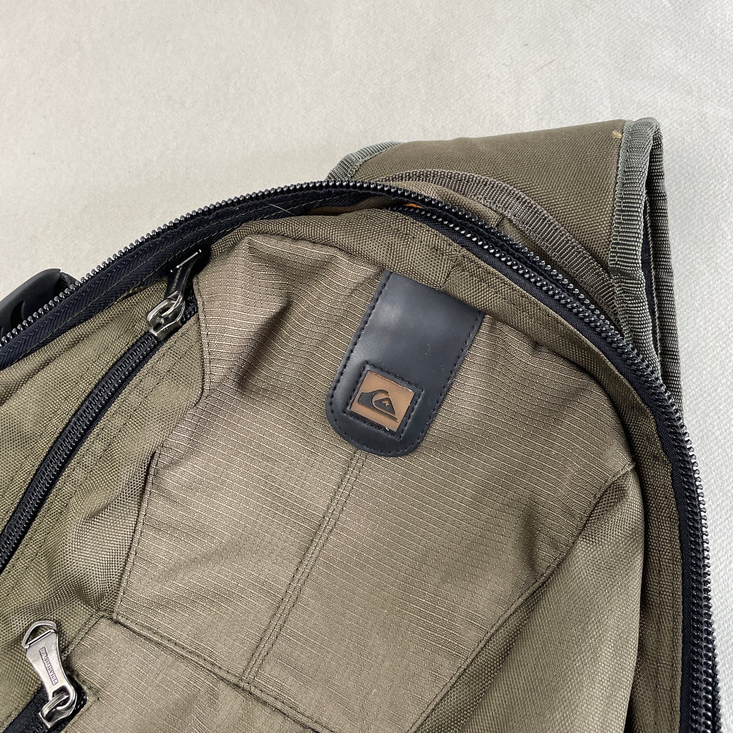 Quiksilver - Tri-Harness Technical Sling Bag