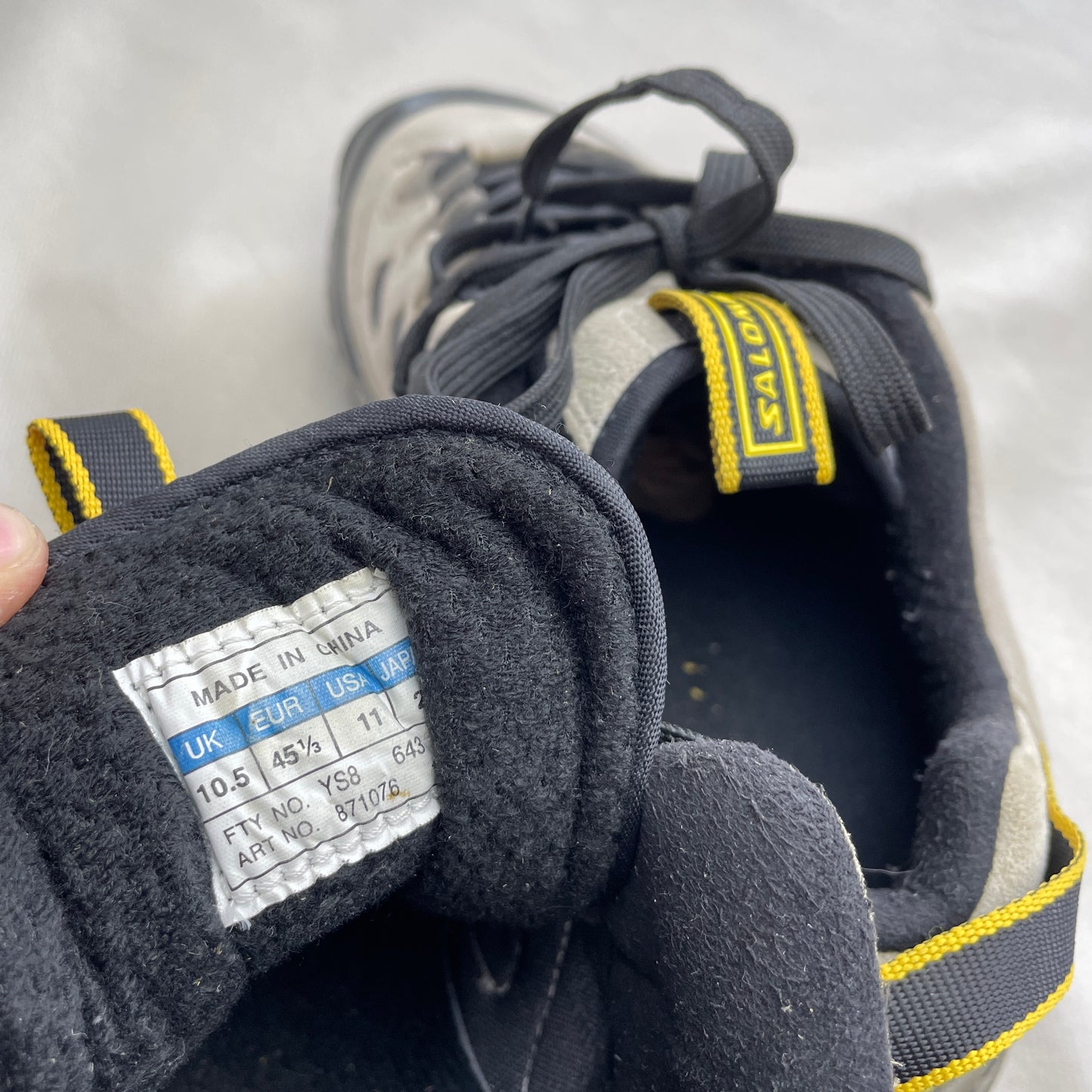 Salomon	- 1999 Exentric II Limestone/Asphalt/Taxi (US11)