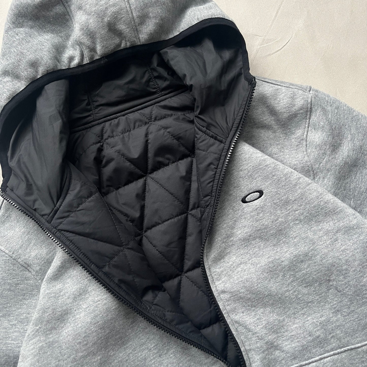 Oakley - Reversible Quilted Jacket/Hoodie (L)