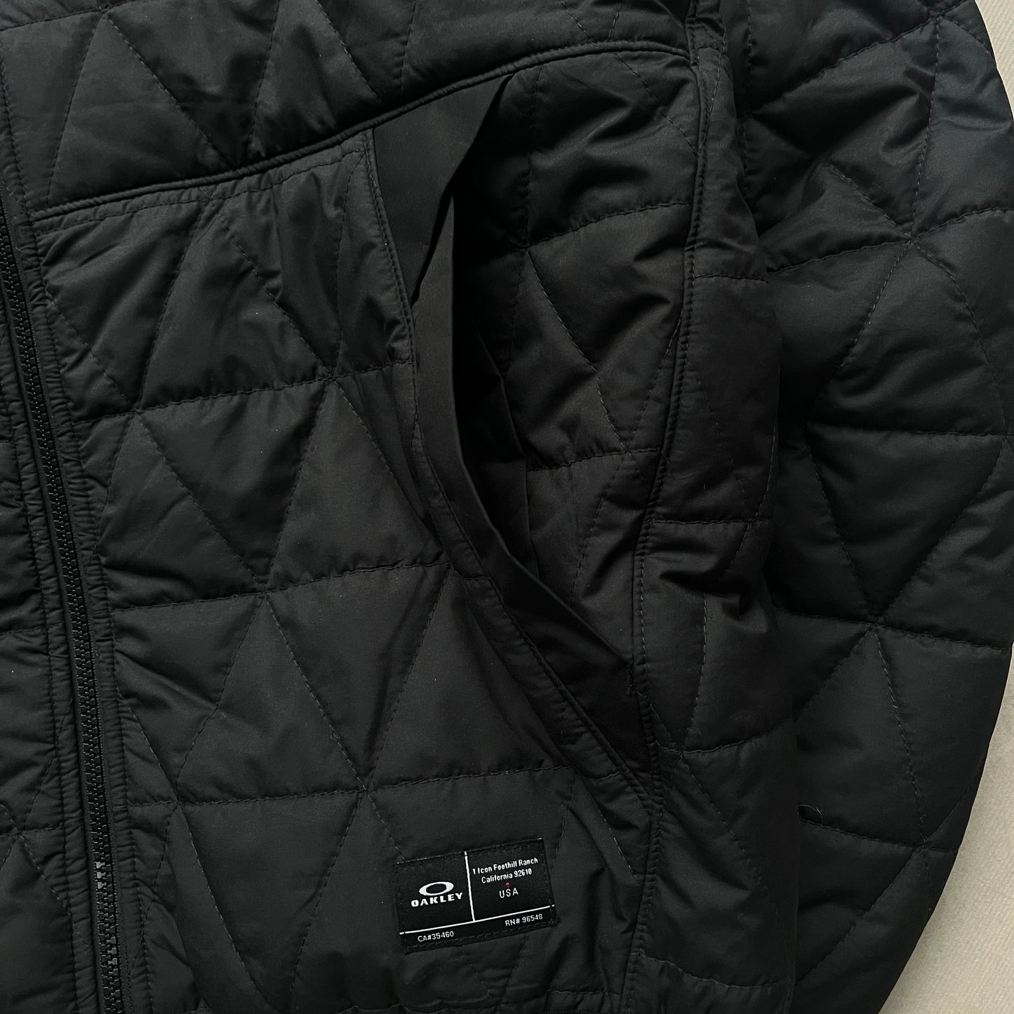 Oakley - Reversible Quilted Jacket/Hoodie (L)