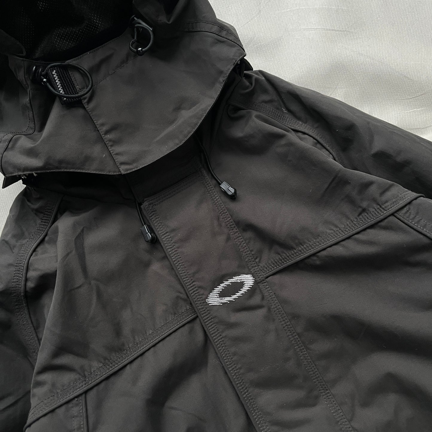 Oakley - 2000s Software Technical Ski Jacket (L)