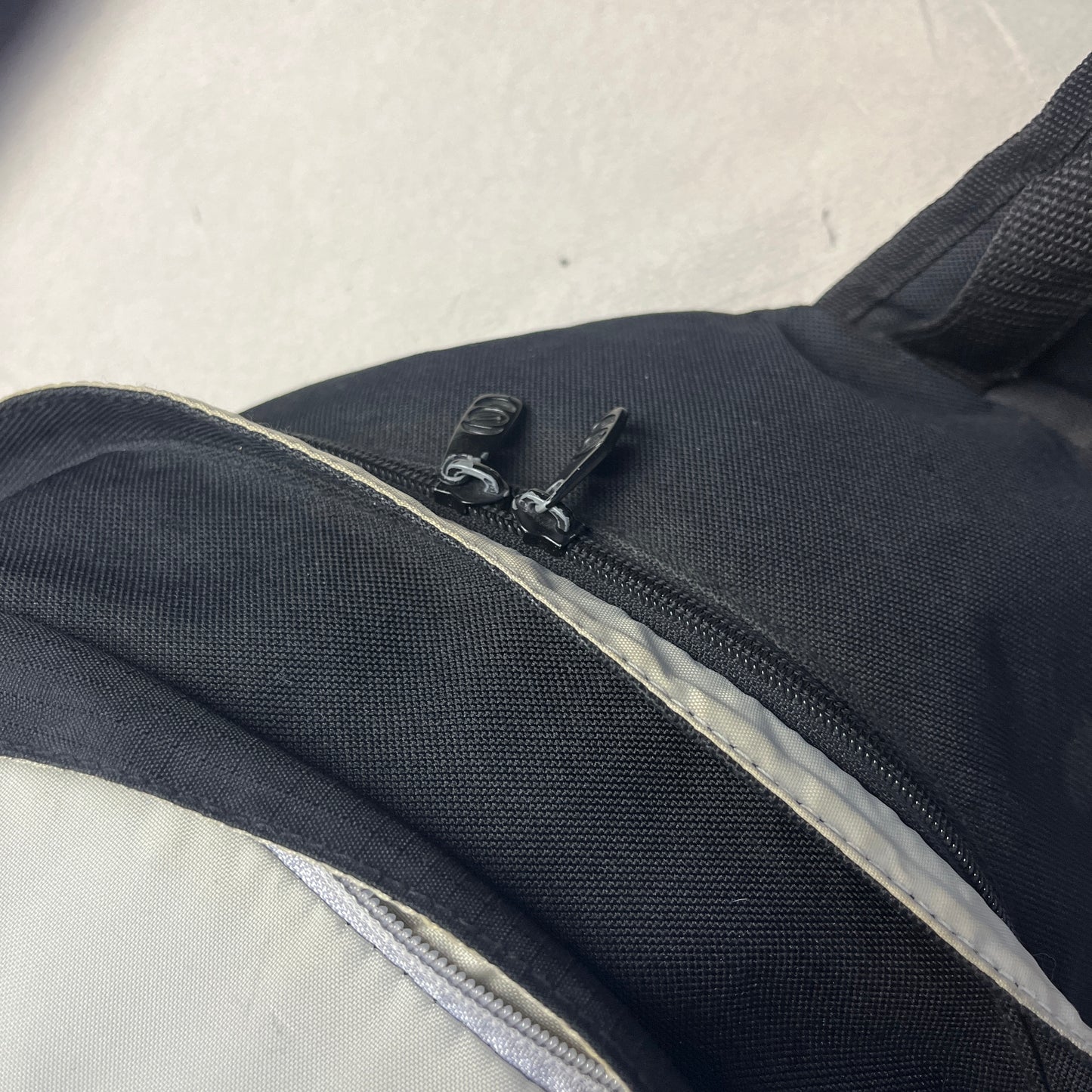 Nike - Vintage Sling Bag