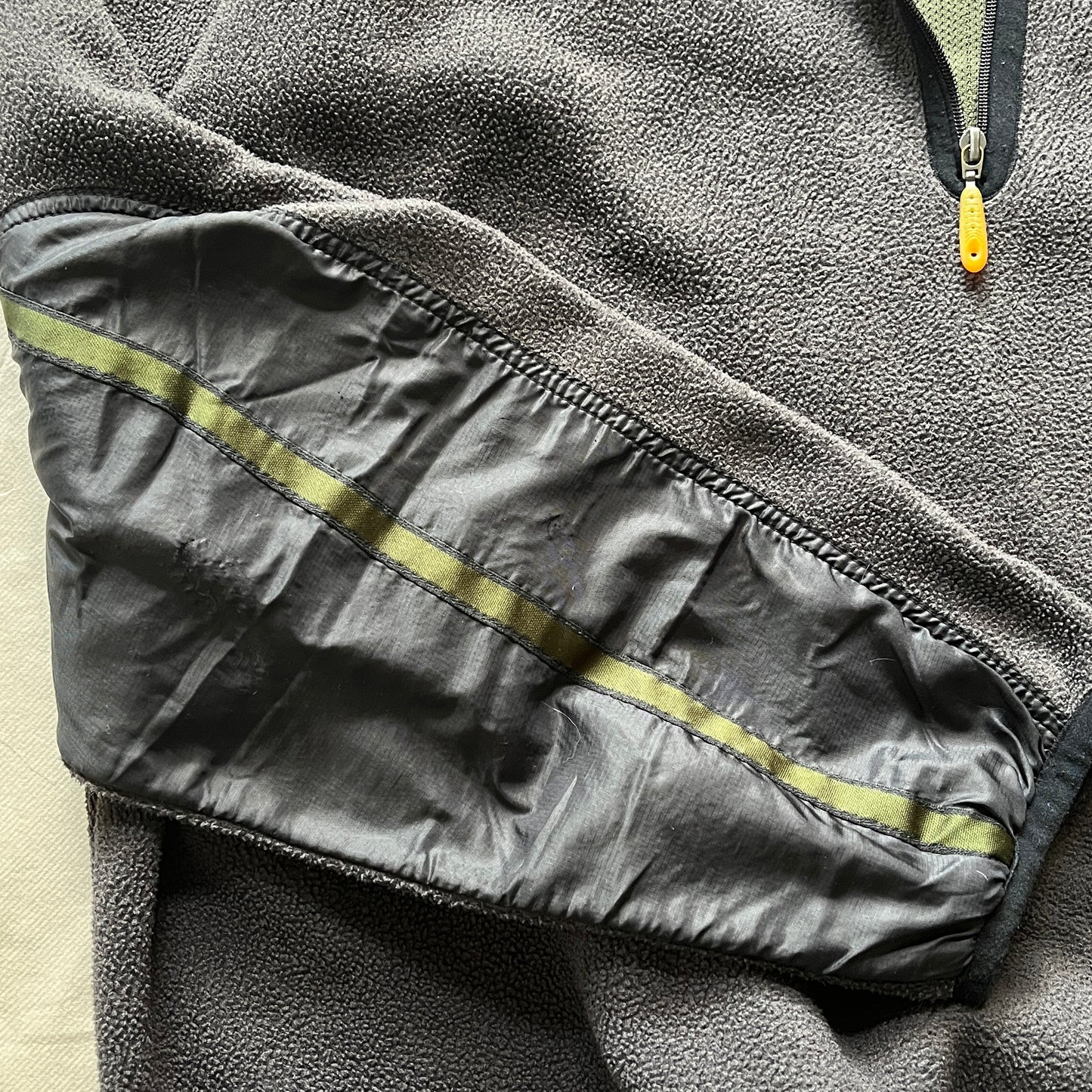 Nike - Rare 1999 Winter Nylon-paneled Fleece (XL)