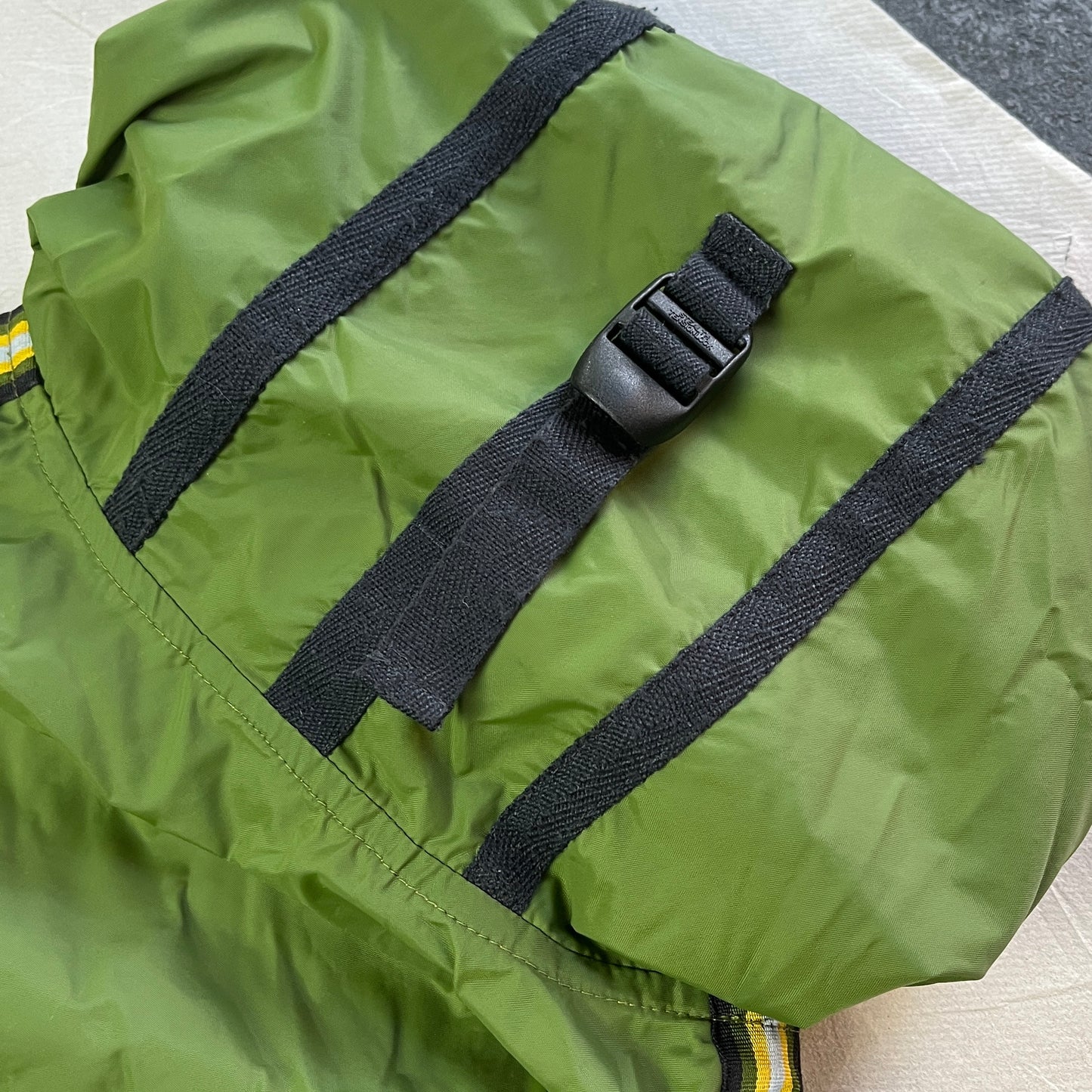 Nike - 90's Nylon Track Jacket (L)