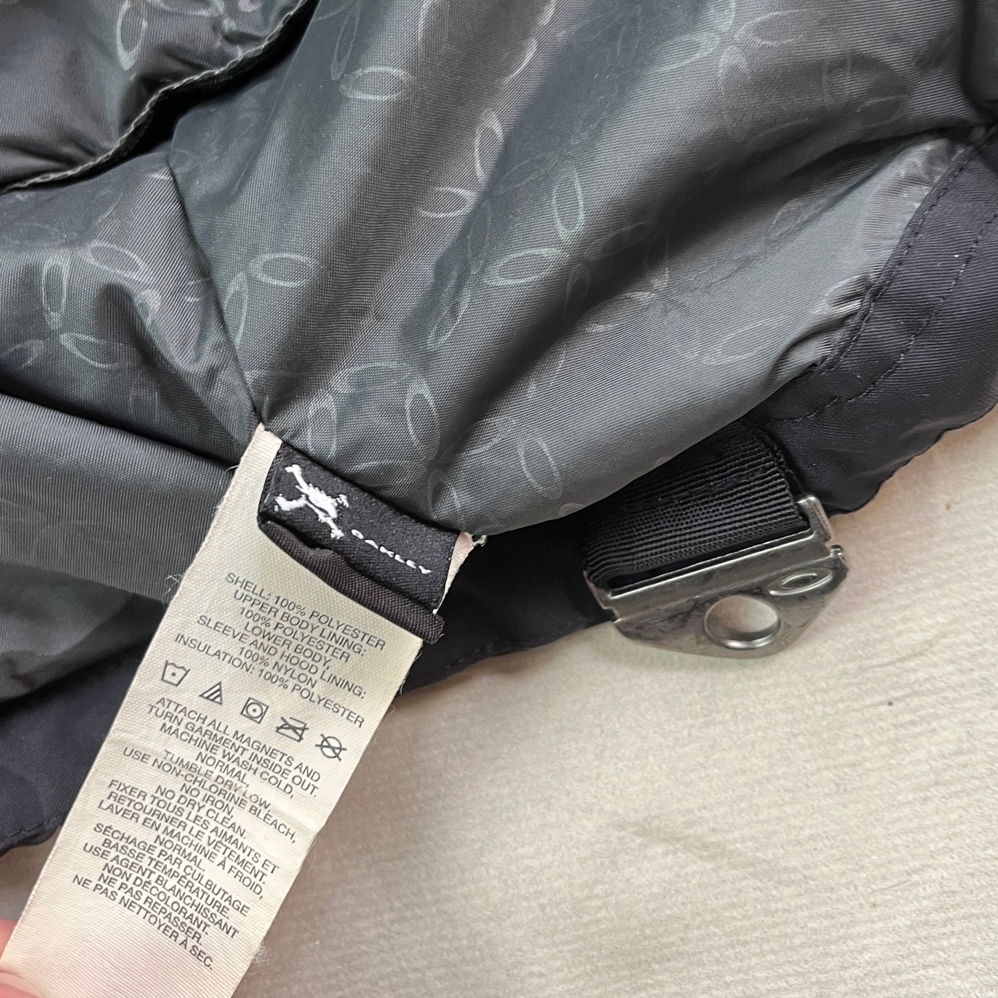 Oakley - 2009 Magnetic Thinsulate Vent Recco Parka (L)