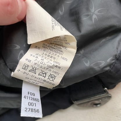 Oakley - 2009 Magnetic Thinsulate Vent Recco Parka (L)