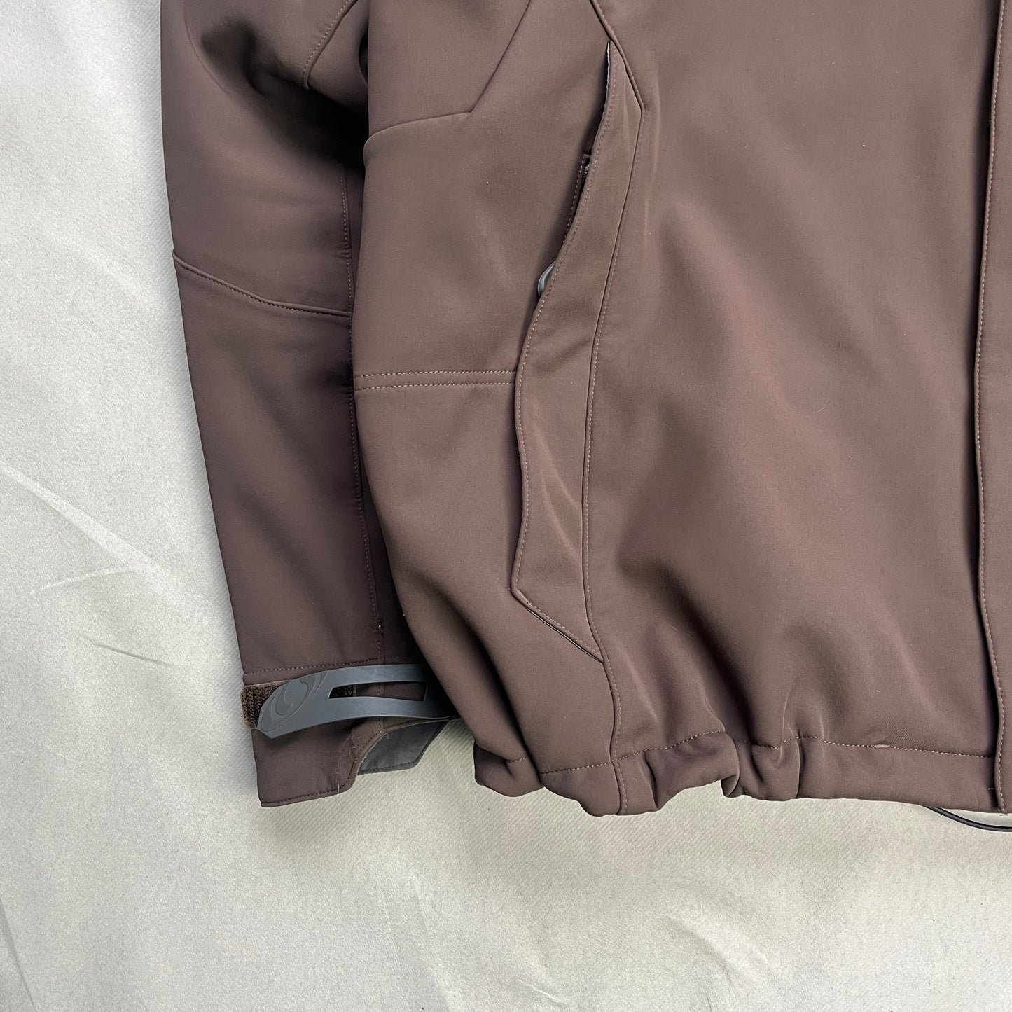 Salomon - 2008 2in1 ClimaPro SoftShell Fleece-lined Ski Jacket (XL)