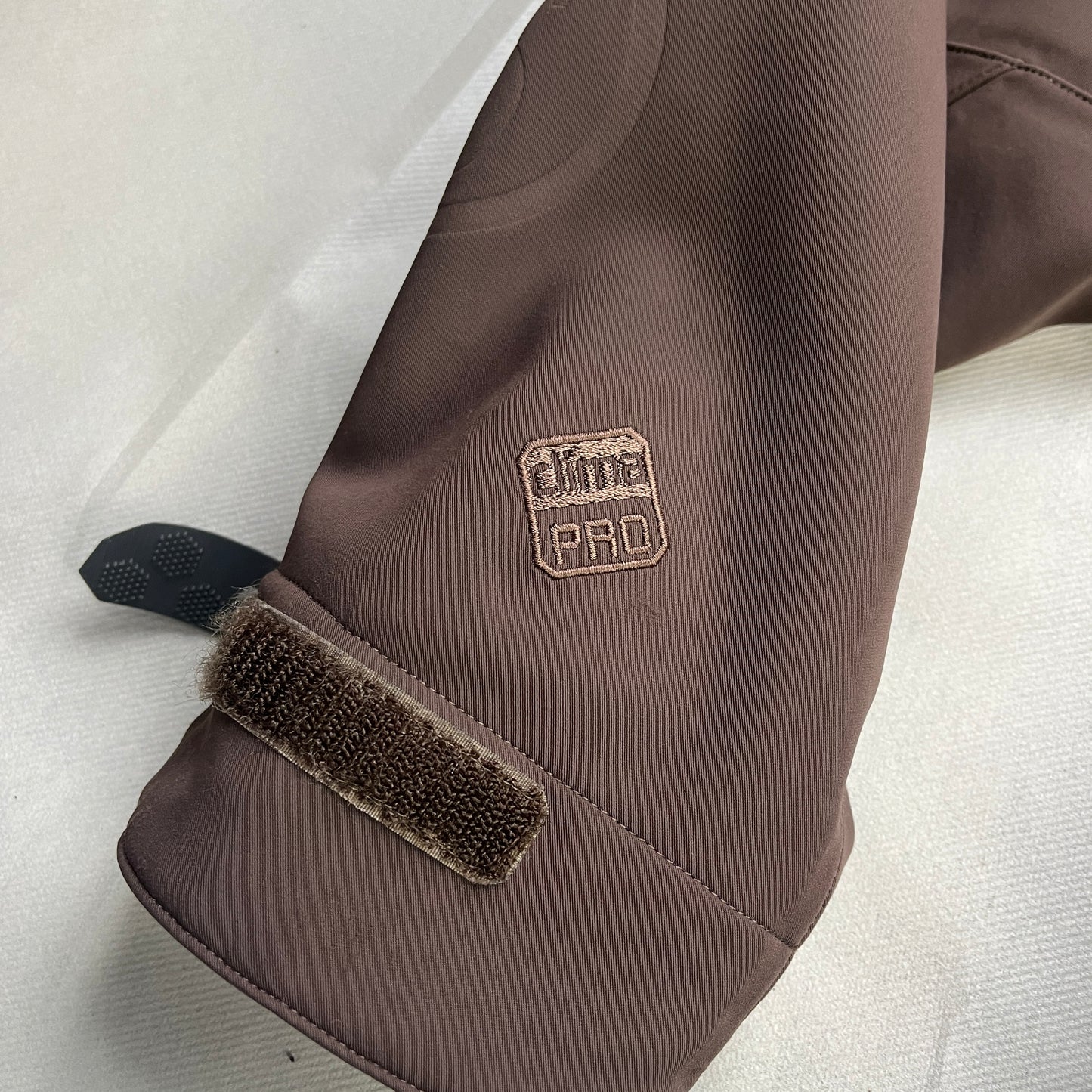 Salomon - 2008 2in1 ClimaPro SoftShell Fleece-lined Ski Jacket (XL)