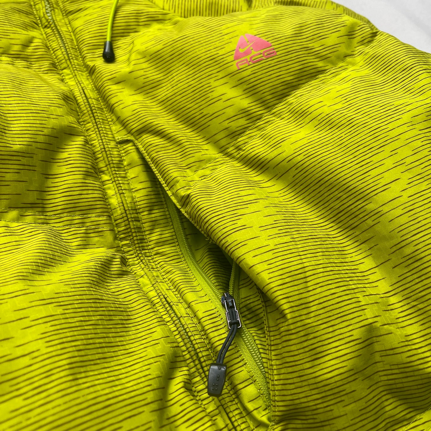 Nike ACG - Puffed Vent Ski Jacket (L)