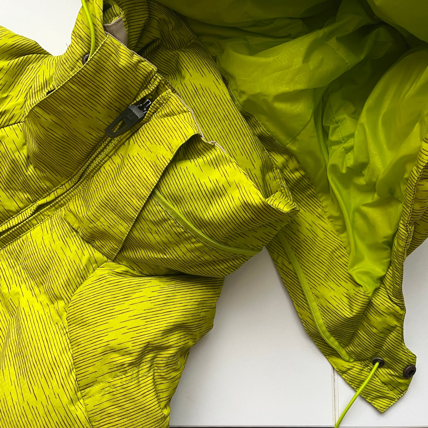Nike ACG - Puffed Vent Ski Jacket (L)