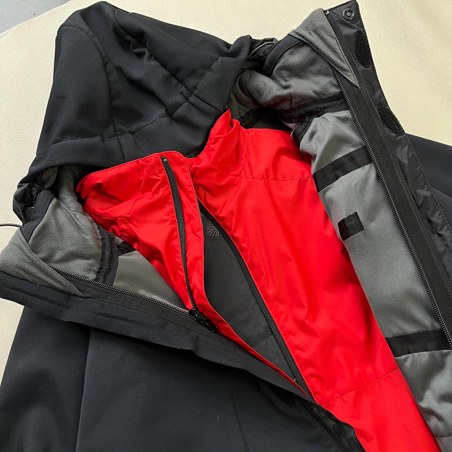 Salomon - 2008 2in1 ClimaPro ActiLoft Seam-taped Ski Jacket (1of1 sample - M)