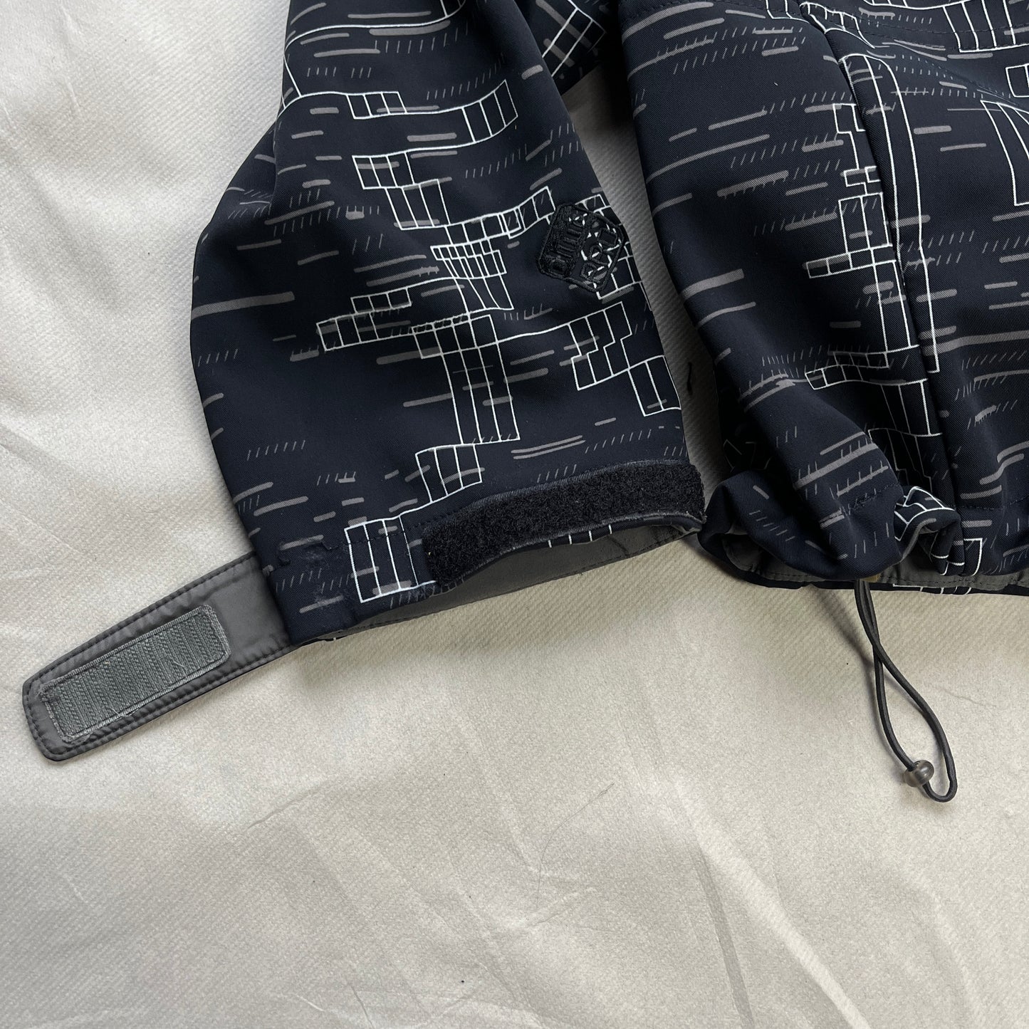 Salomon - 2009 2in1 Pattern ClimaPro SoftShell Jacket (L)