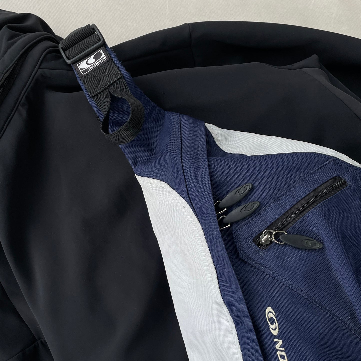 Salomon - 2000 Tri-Harness Sling Bag
