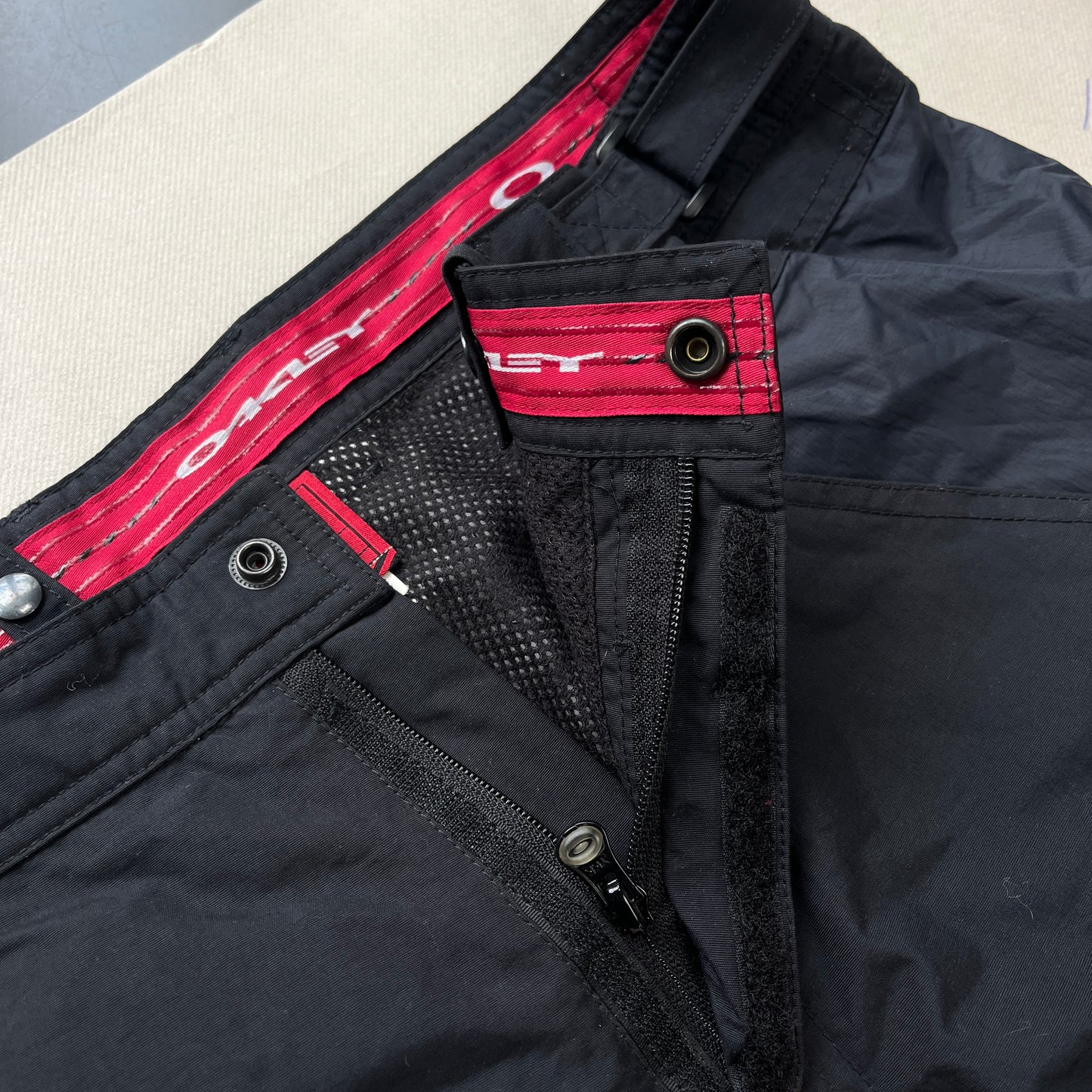 Oakley - 2000s Road Fuel 3 Baggy Snow Pants (XL)