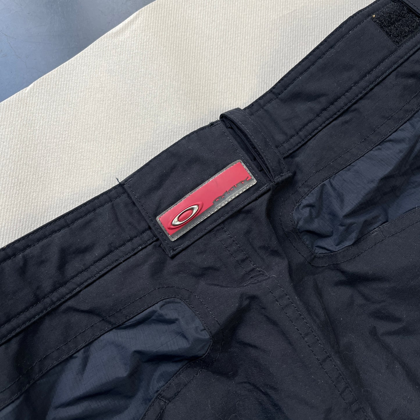 Oakley - 2000s Road Fuel 3 Baggy Snow Pants (XL)