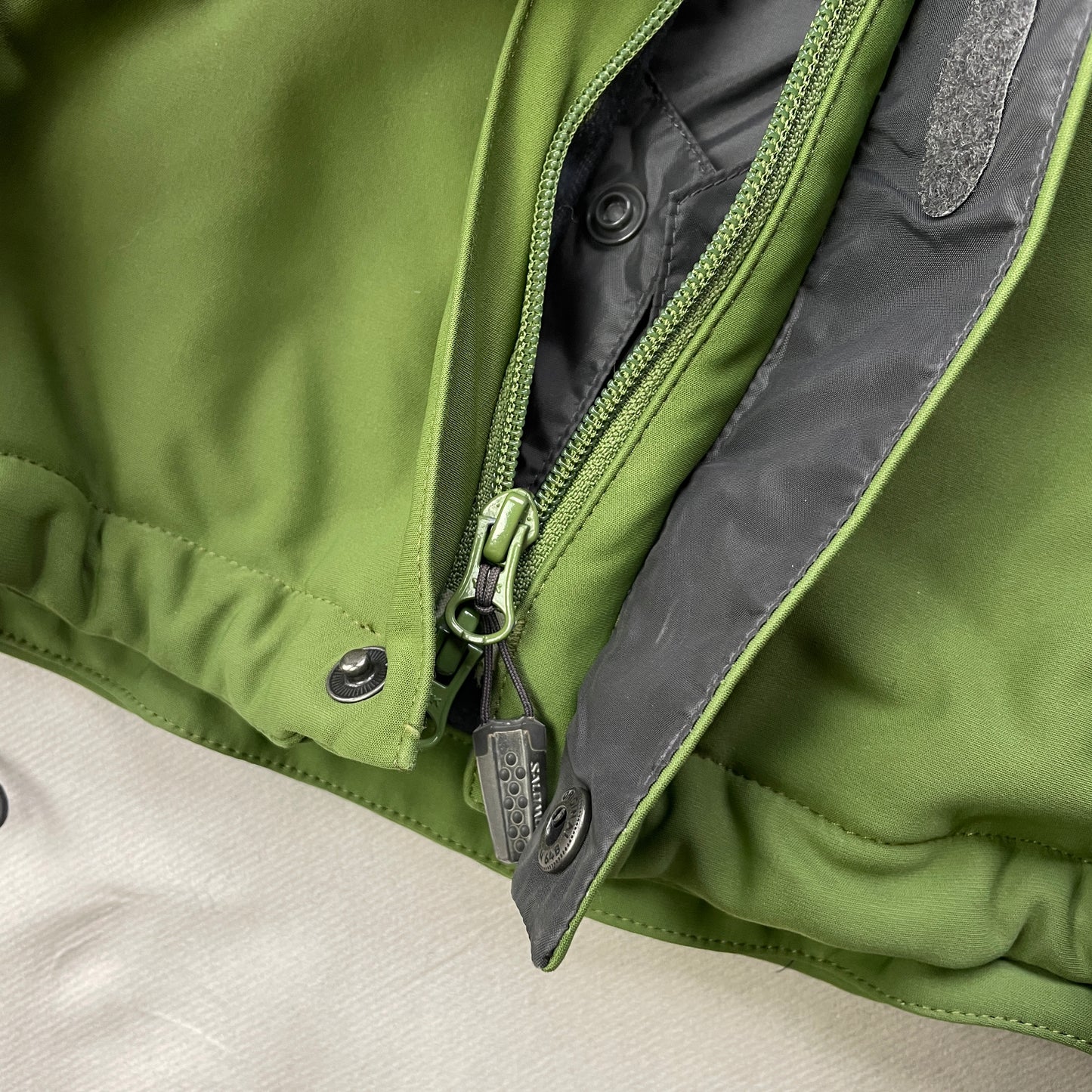 Salomon - 2006 Gore-Tex BTM Fleece-lined Jacket (L)