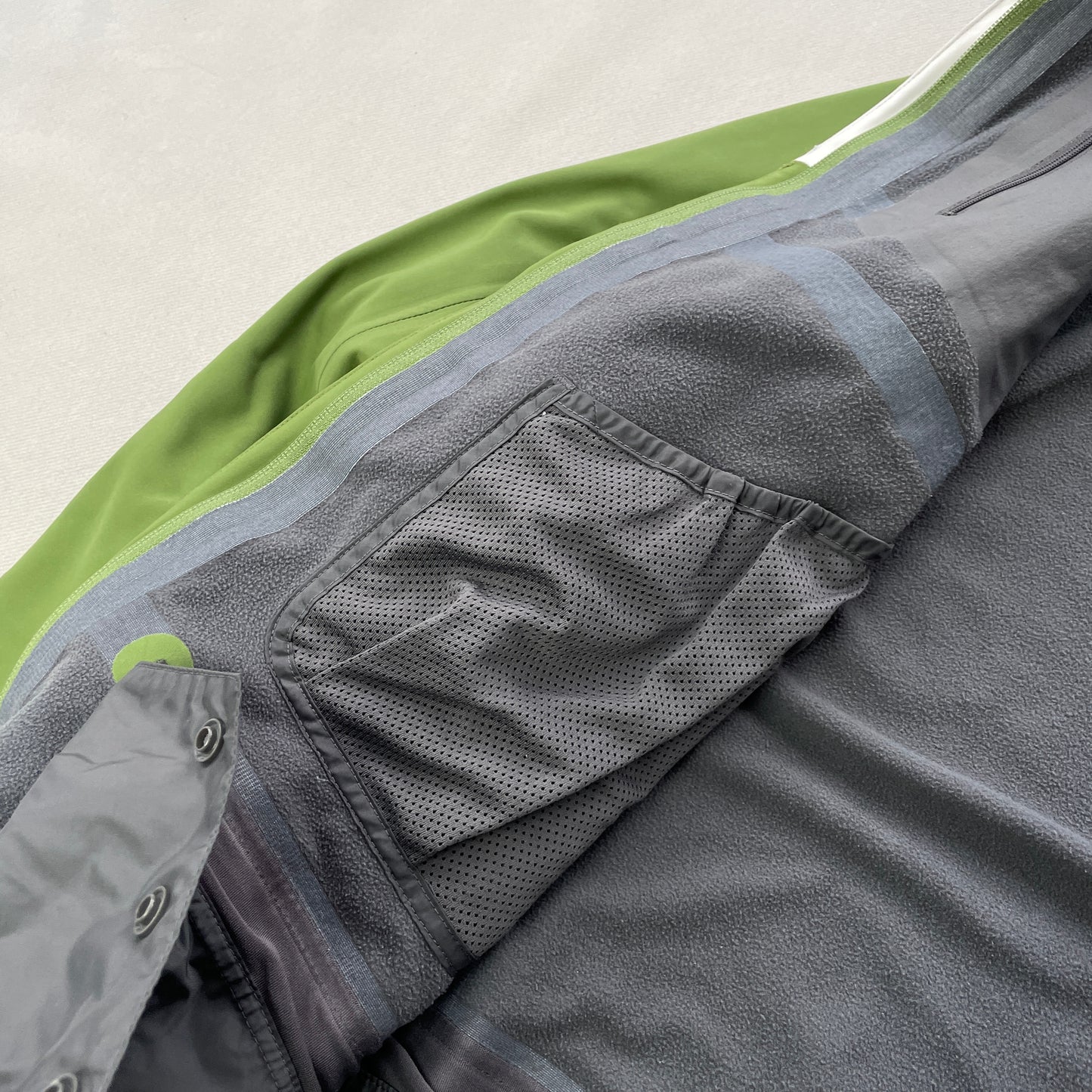 Salomon - 2006 Gore-Tex BTM Fleece-lined Jacket (L)