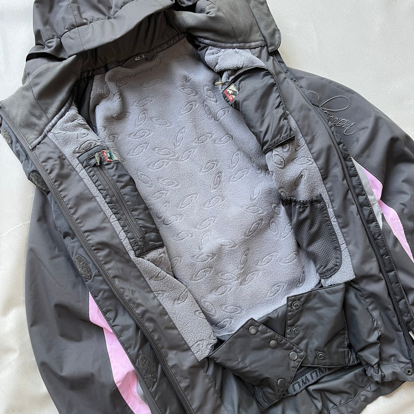 Salomon - 2006 ClimaPro Seam-taped Vent Womens Ski Jacket (S)