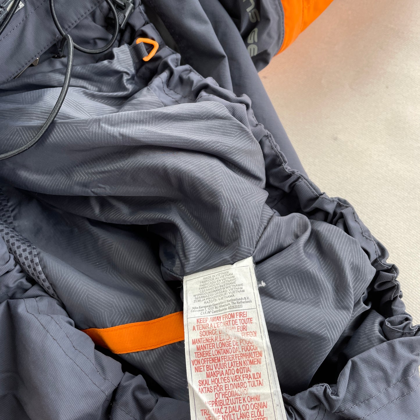 Nike ACG - 2in1 Technical Hardshell Ski Jacket (L)