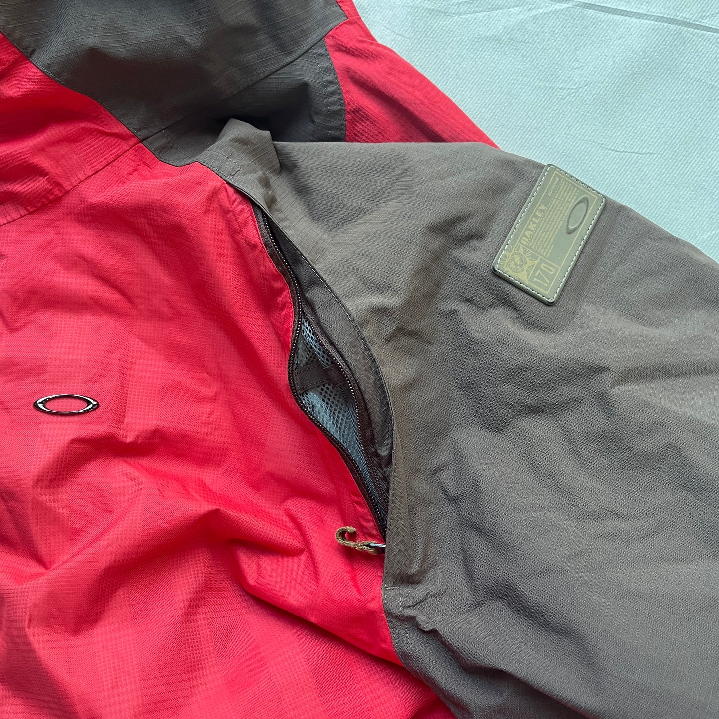 Oakley - 2007 Icon Thinsulate Baggy Ripstop Snow Jacket (XL)