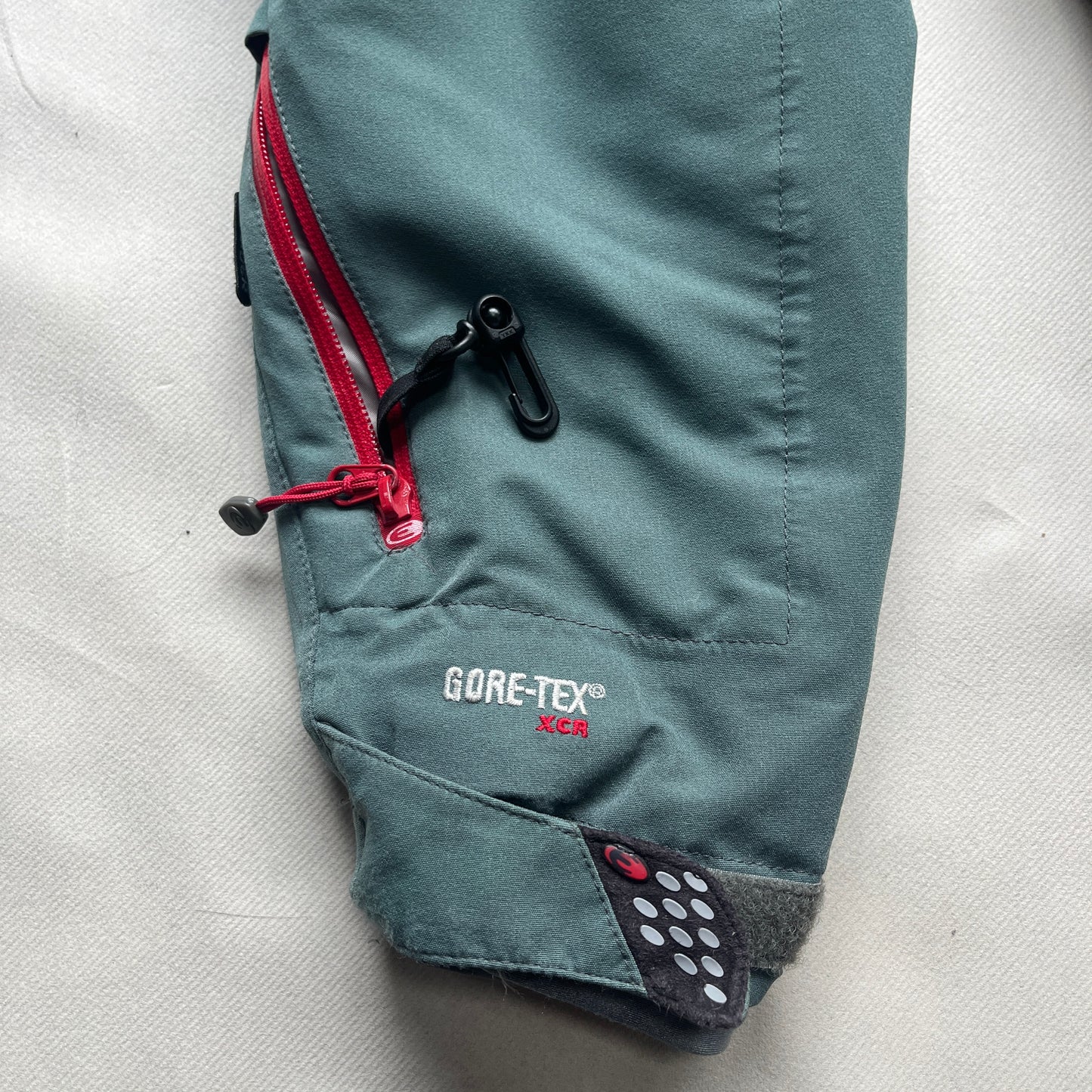 Eider - 2000s Ness GoreTex XCR Vent Ski Jacket (M-L)