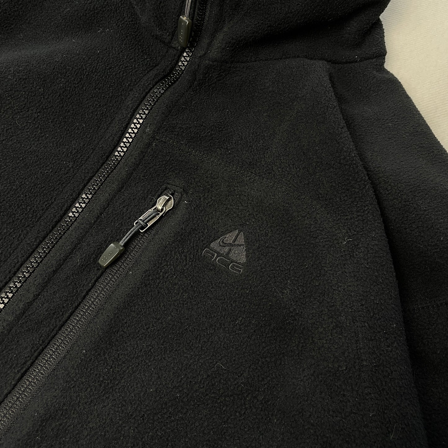 Nike ACG - 90's Polar Paneled Zip Fleece (L)